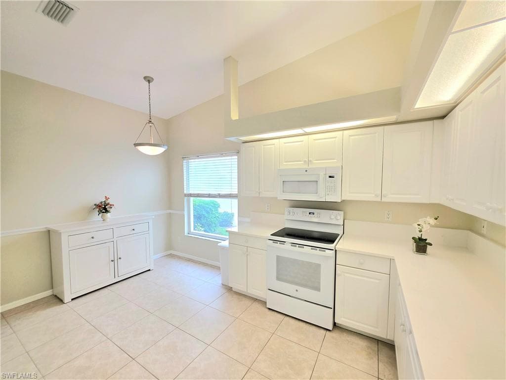 25158 Golf Lake CIR, BONITA SPRINGS FL 34135-9