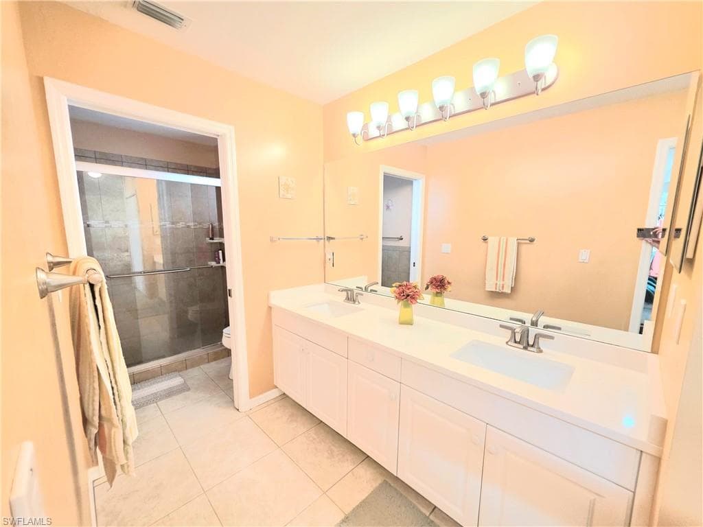 25158 Golf Lake CIR, BONITA SPRINGS FL 34135-14