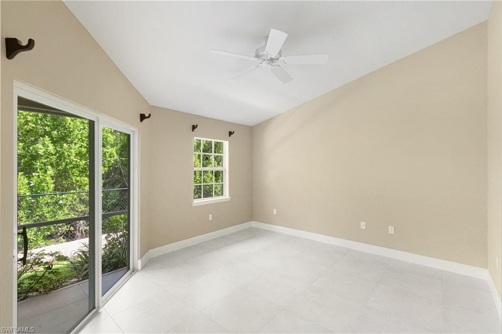 3555 Avion Woods CT # 501, NAPLES FL 34104-20
