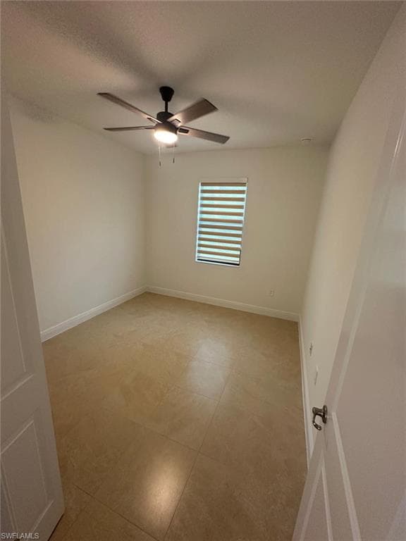 2167 Della DR, NAPLES FL 34117-13