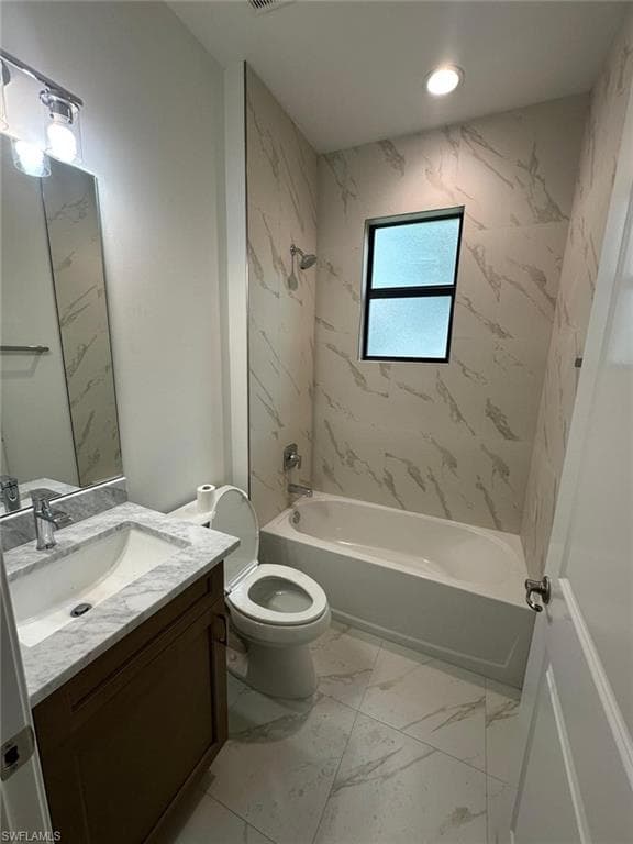 2167 Della DR, NAPLES FL 34117-14