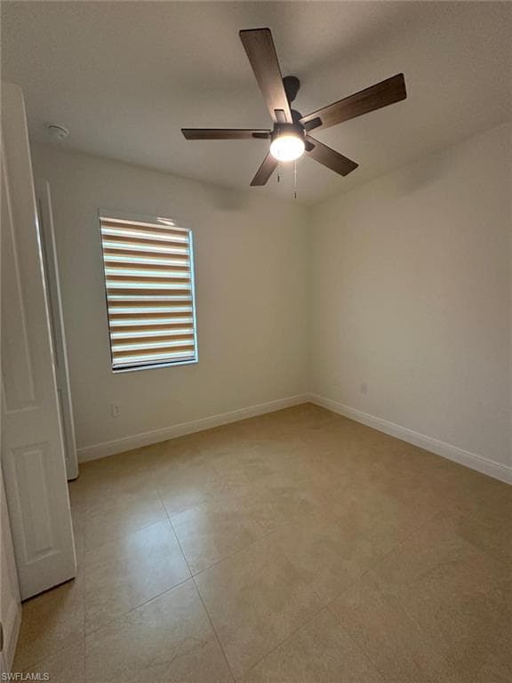 2167 Della DR, NAPLES FL 34117-3