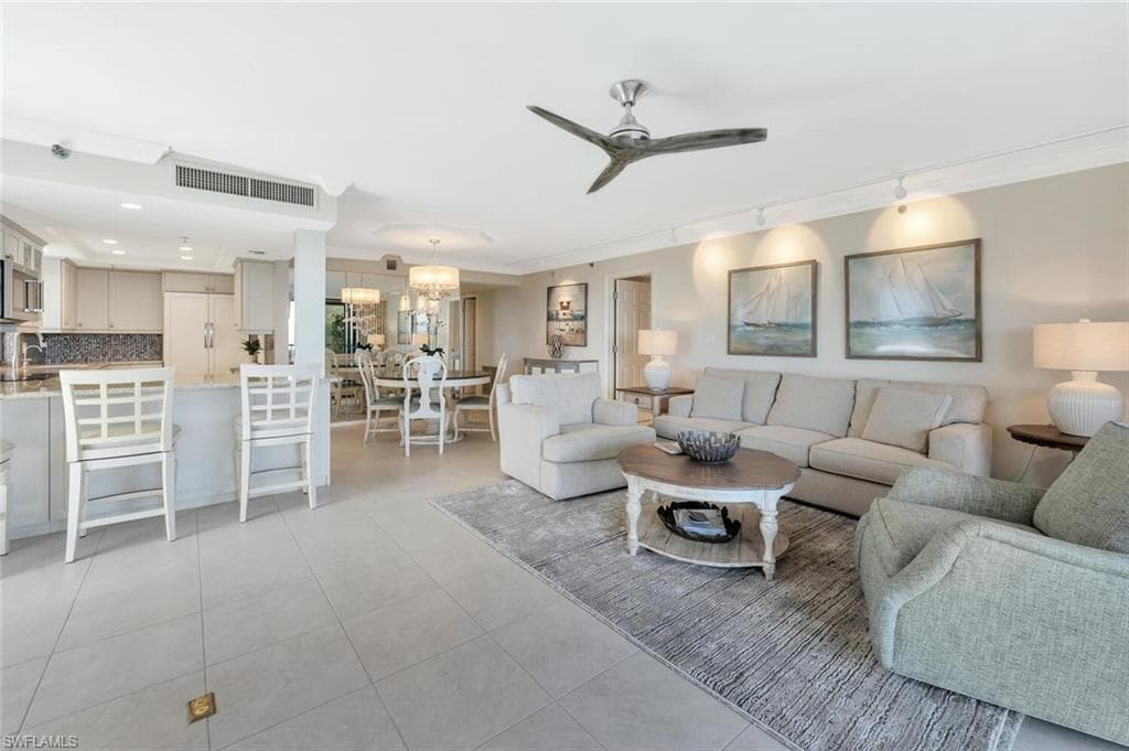 26225 Hickory BLVD # 10B, BONITA SPRINGS FL 34134-4