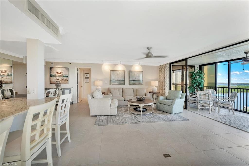 26225 Hickory BLVD # 10B, BONITA SPRINGS FL 34134-3