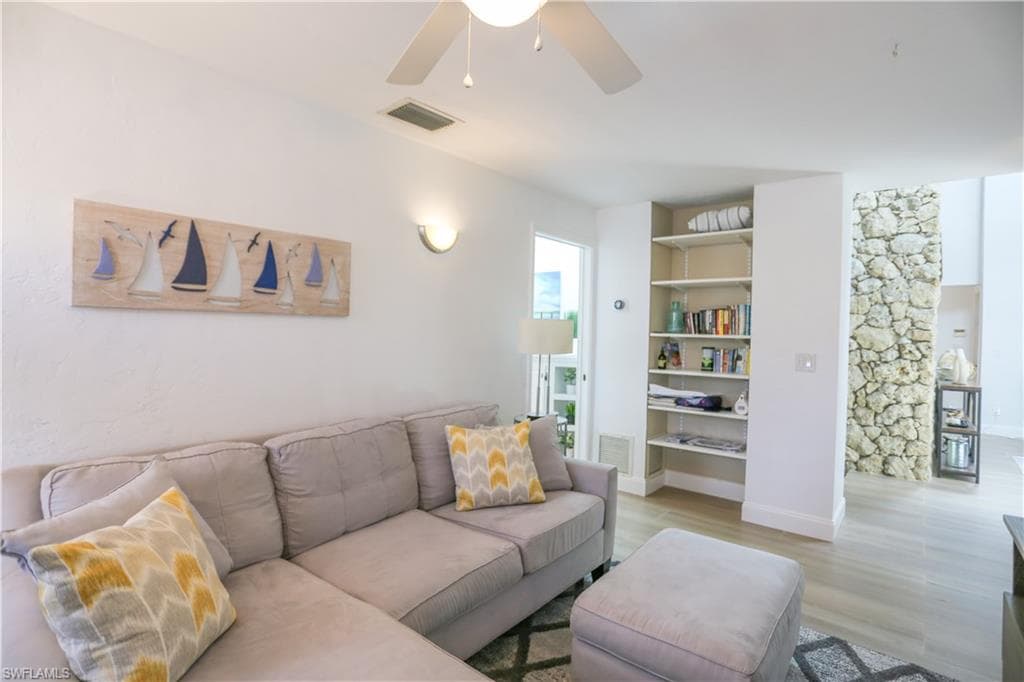 223 Forest Hills BLVD, NAPLES FL 34113-13