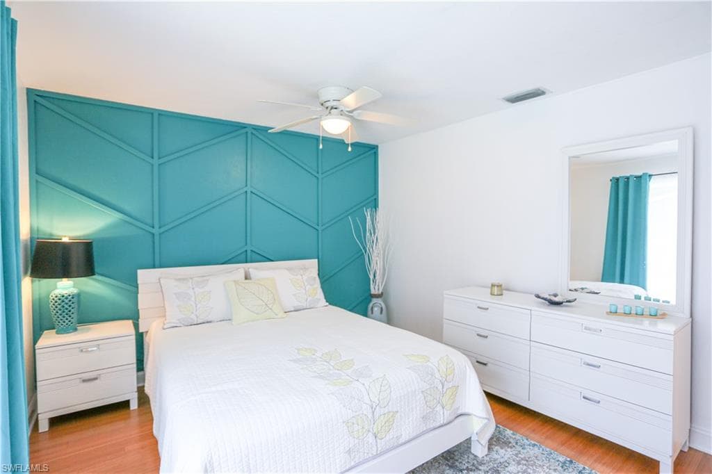 223 Forest Hills BLVD, NAPLES FL 34113-30