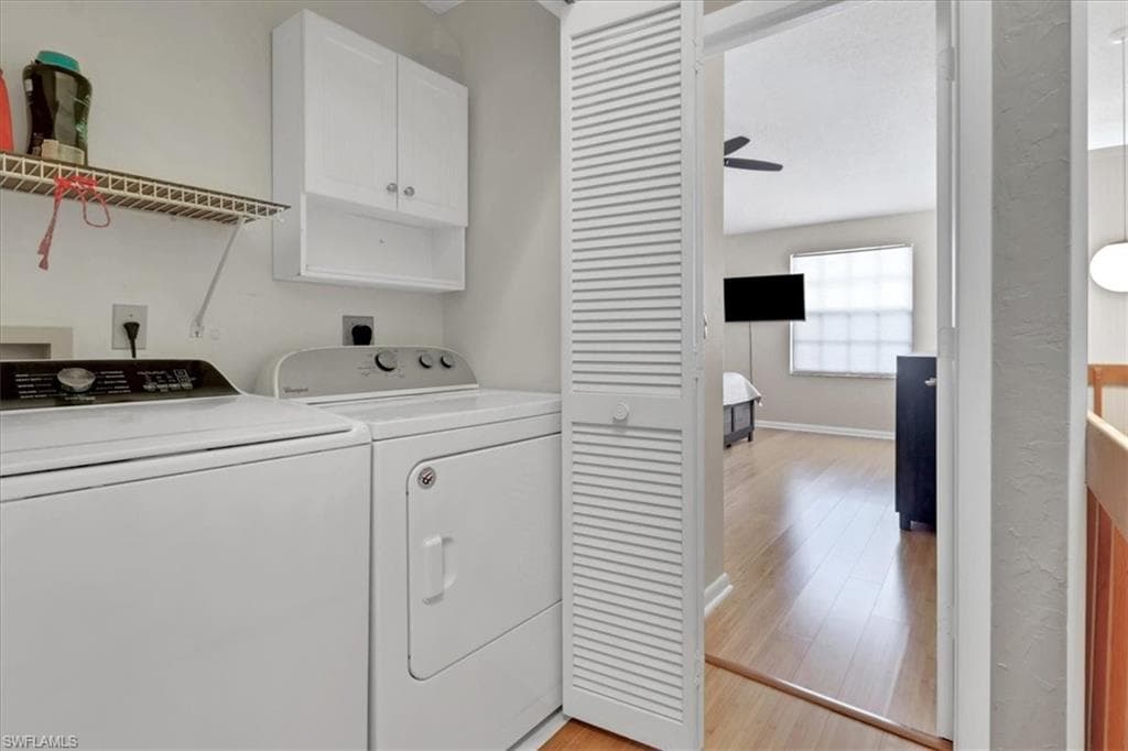 800 Meadowland DR Apt H, NAPLES FL 34108-24