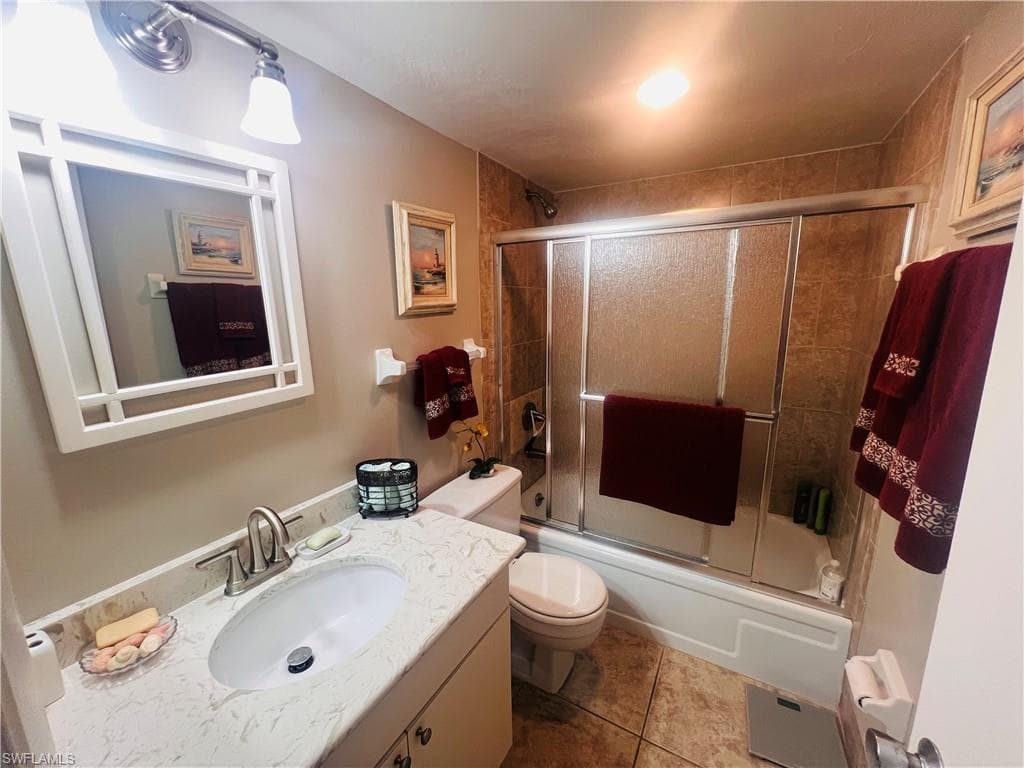 332 Charlemagne BLVD # H103, NAPLES FL 34112-12