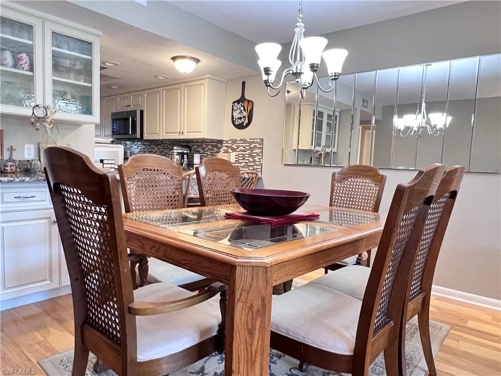 332 Charlemagne BLVD # H103, NAPLES FL 34112-3