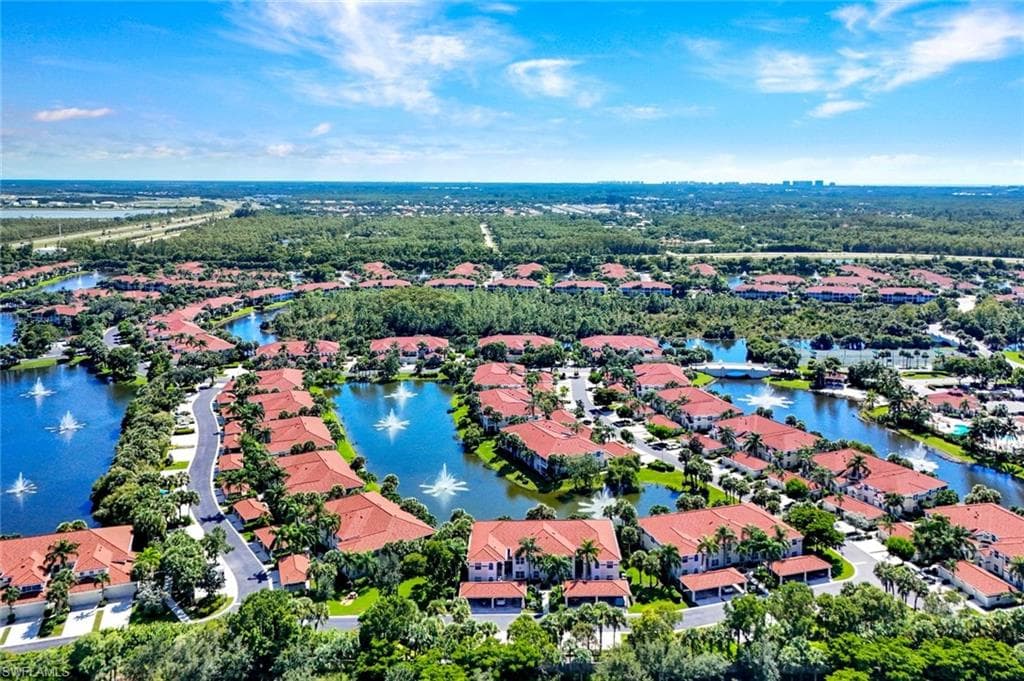 10711 Halfmoon Shoal RD # 203, ESTERO FL 34135-22