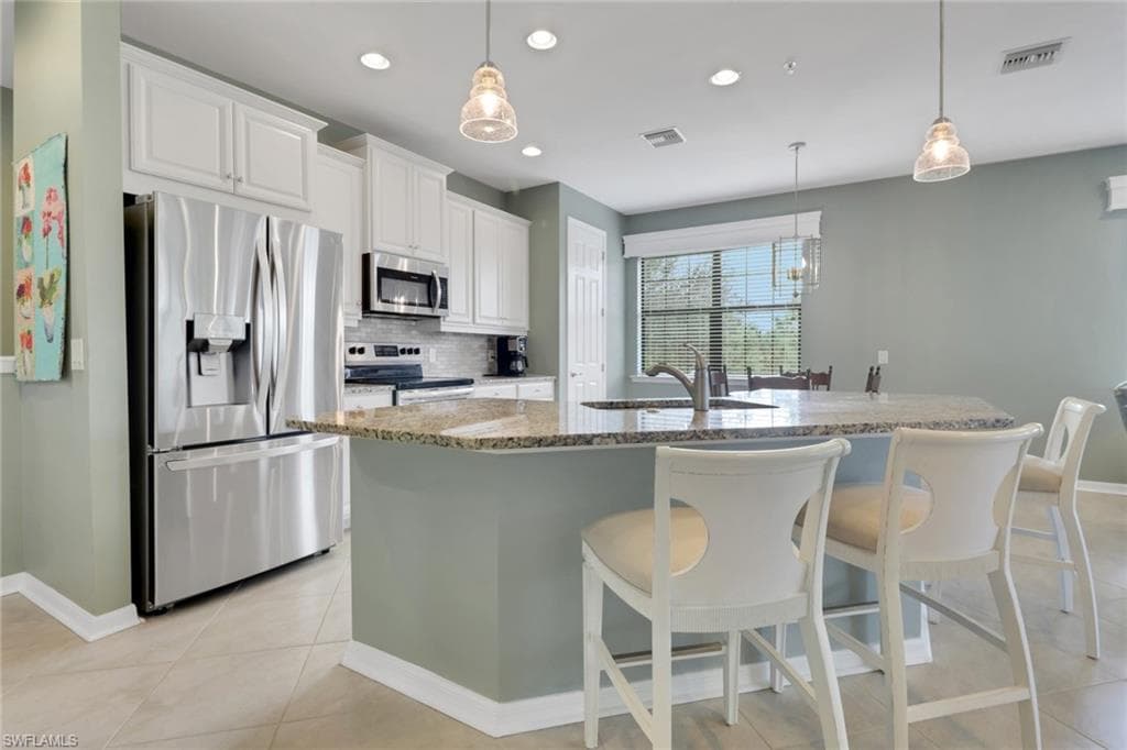 26233 Palace LN # 201, BONITA SPRINGS FL 34135-5