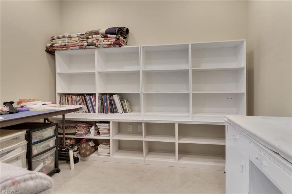 26233 Palace LN # 201, BONITA SPRINGS FL 34135-16