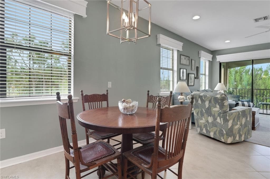 26233 Palace LN # 201, BONITA SPRINGS FL 34135-2