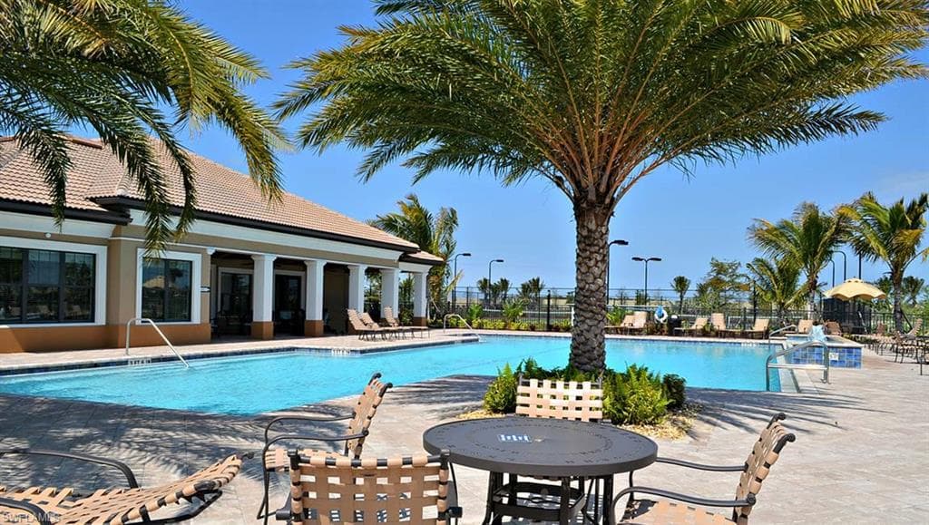 26233 Palace LN # 201, BONITA SPRINGS FL 34135-43