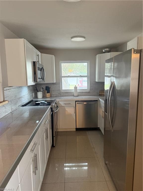1635 Lowell CT, FORT MYERS FL 33907-14