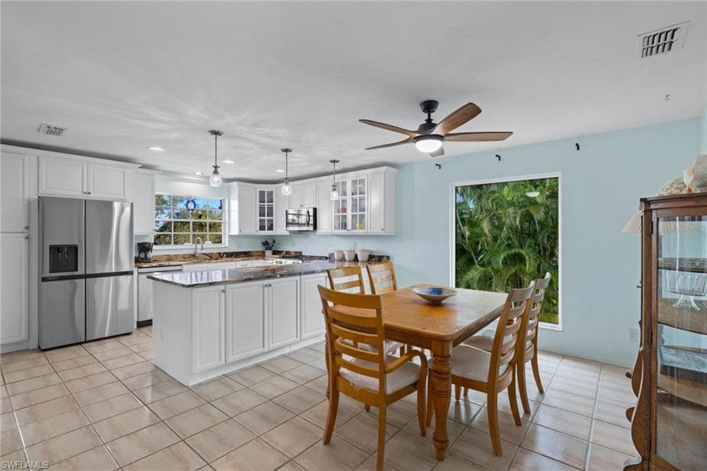 1625 Serenity LN, SANIBEL FL 33957-16