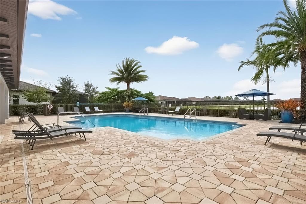 3671 Sapphire Cove CIR-33