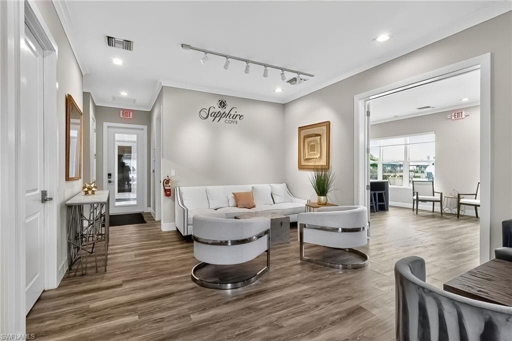 3671 Sapphire Cove CIR-40