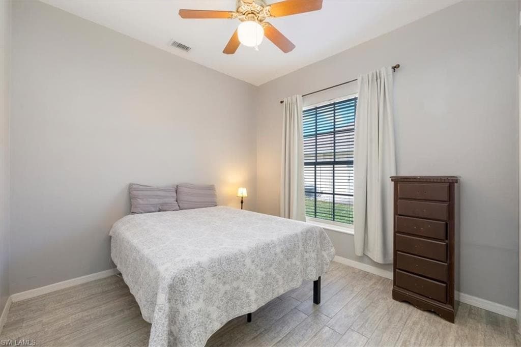 496 Raven WAY, NAPLES FL 34110-22
