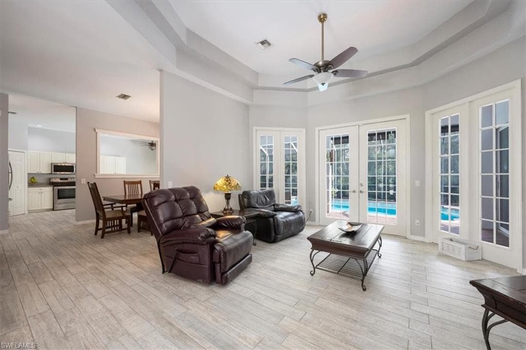 496 Raven WAY, NAPLES FL 34110-5