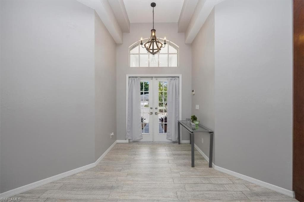 496 Raven WAY, NAPLES FL 34110-2