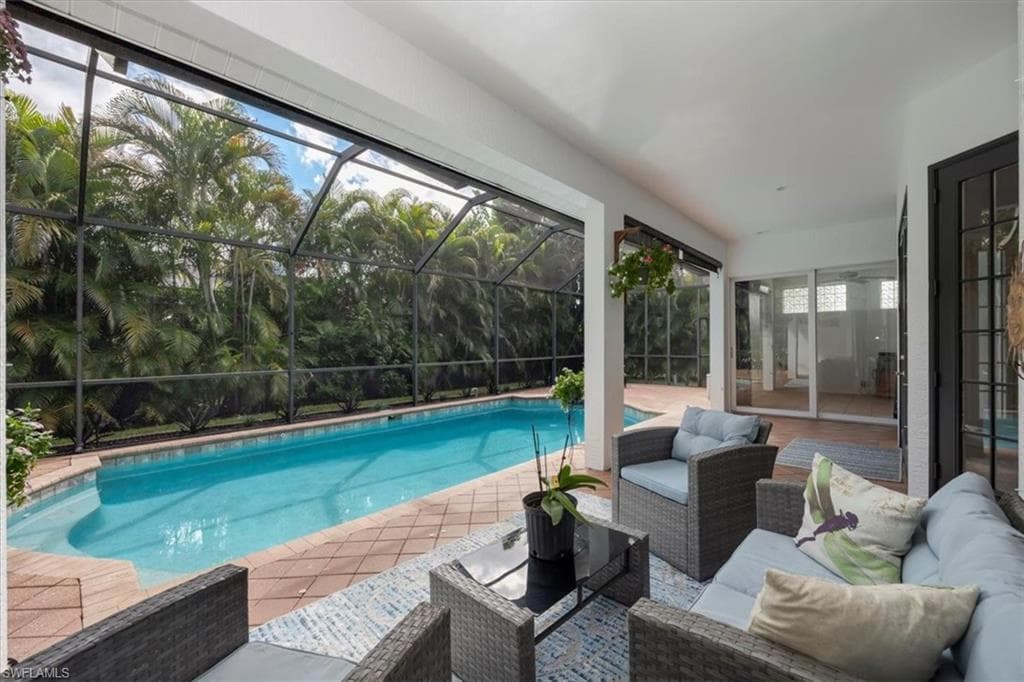 496 Raven WAY, NAPLES FL 34110-27