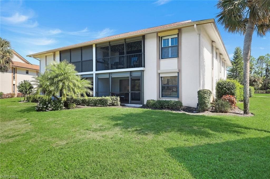 529 Lake Louise CIR # 101, NAPLES FL 34110-1