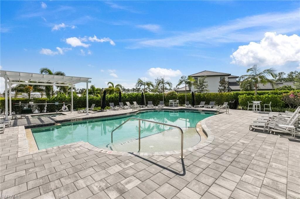 14756 Kingfisher LOOP, NAPLES FL 34120-24