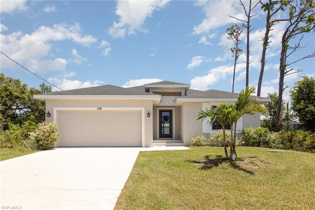 126 Glades DR, ROTONDA WEST FL 33947-3
