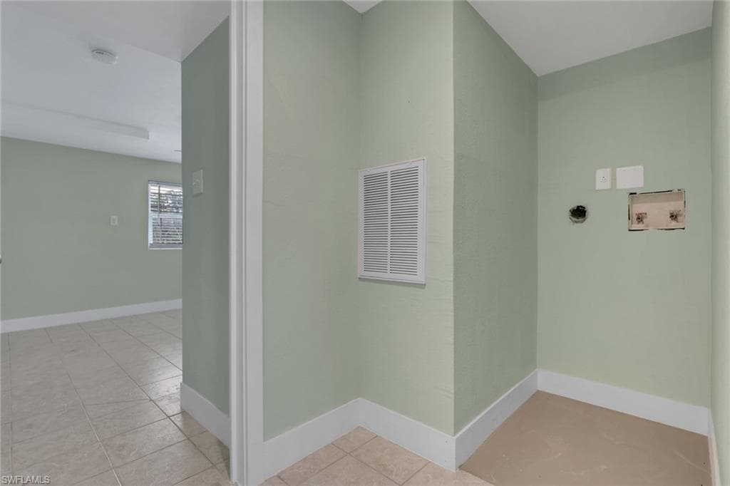 245 Bahia VIA, FORT MYERS BEACH FL 33931-32