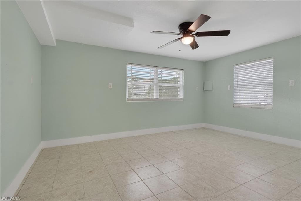 245 Bahia VIA, FORT MYERS BEACH FL 33931-30