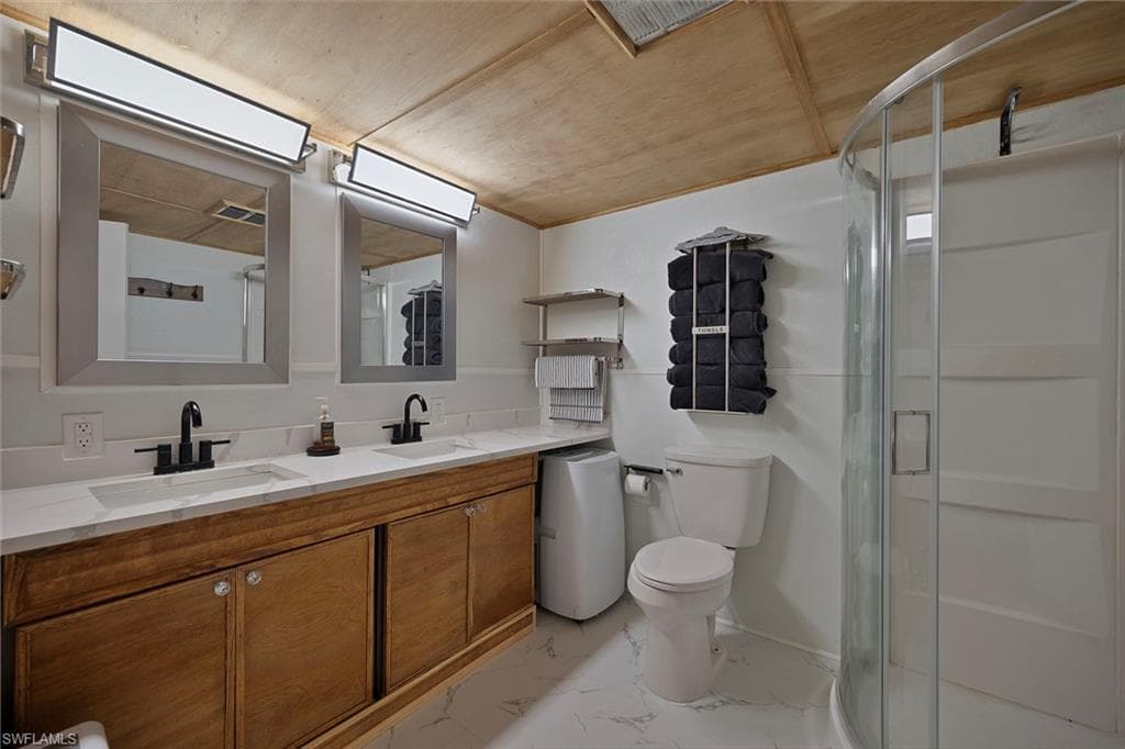 777 Walkerbilt RD # 34, NAPLES FL 34110-9
