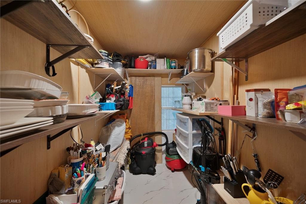 777 Walkerbilt RD # 34, NAPLES FL 34110-10