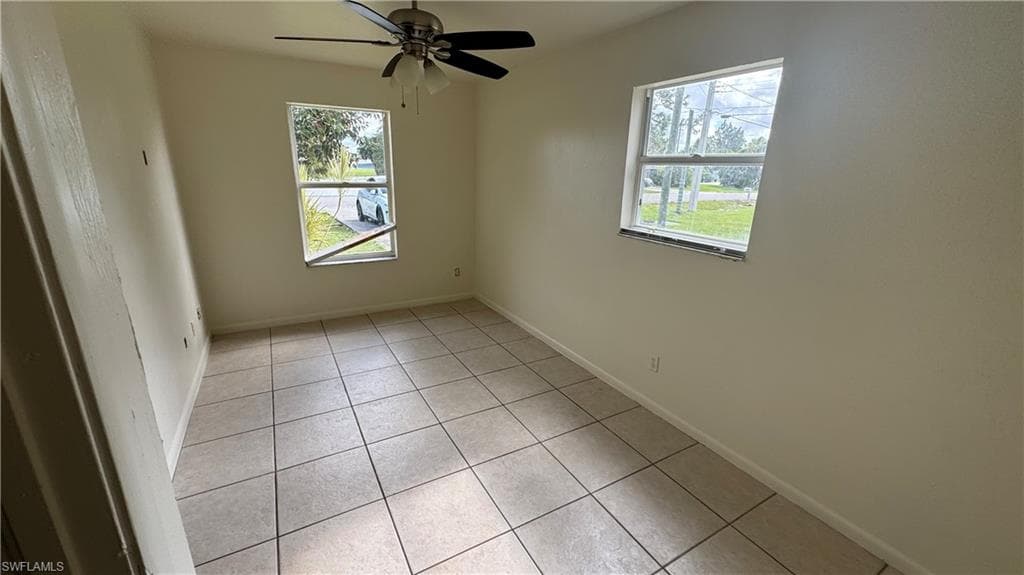 5363 Carolina AVE, NAPLES FL 34113-12