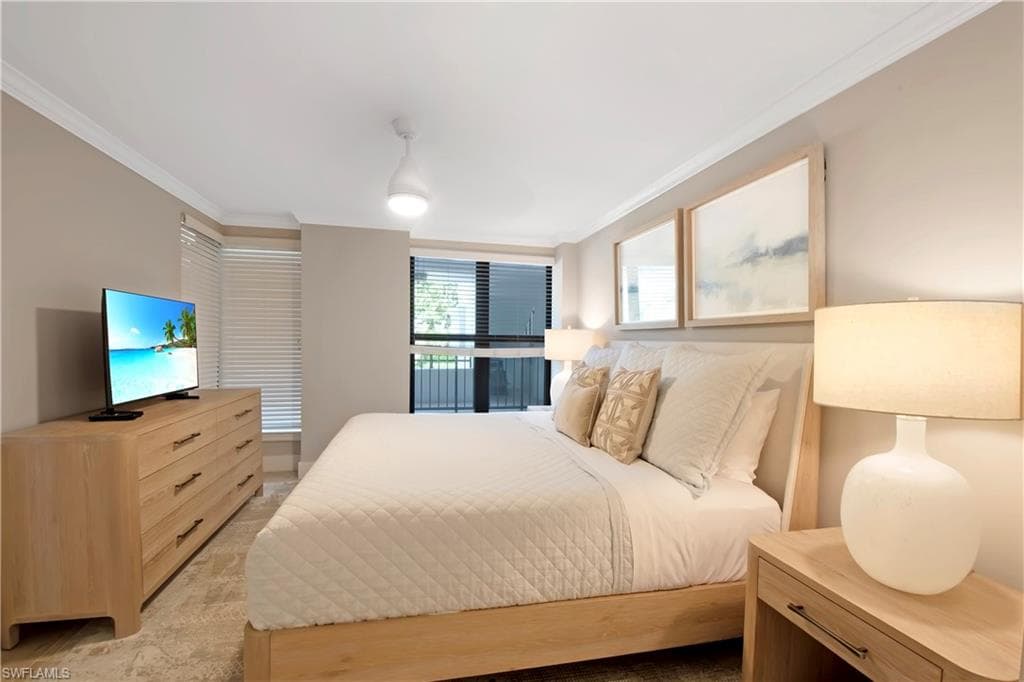 105 La Peninsula BLVD # 105, NAPLES FL 34113-27