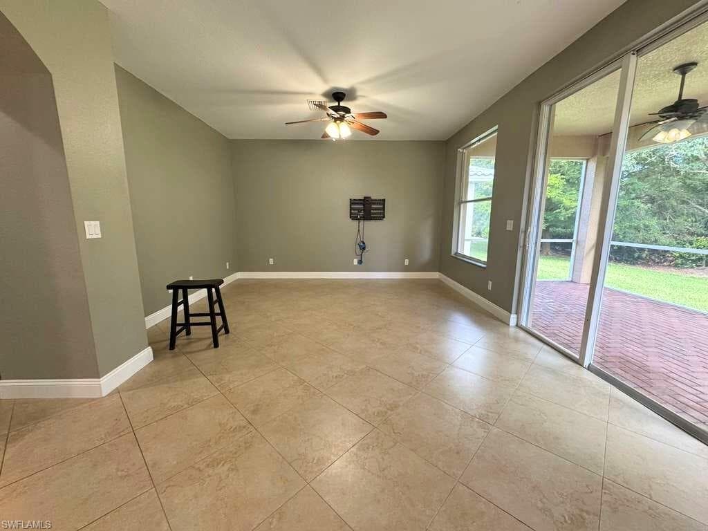 8306 Sumner AVE, FORT MYERS FL 33908-9