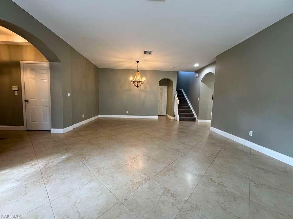 8306 Sumner AVE, FORT MYERS FL 33908-3