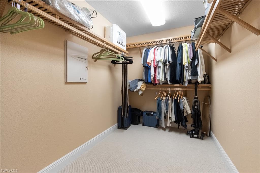 19639 Tesoro WAY, ESTERO FL 33967-21