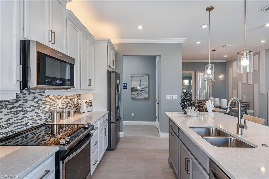 6735 Good Life ST, FORT MYERS FL 33966-20