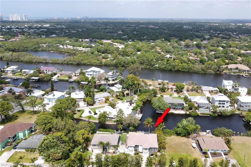 3659 Riviera CIR, BONITA SPRINGS FL 34134-2