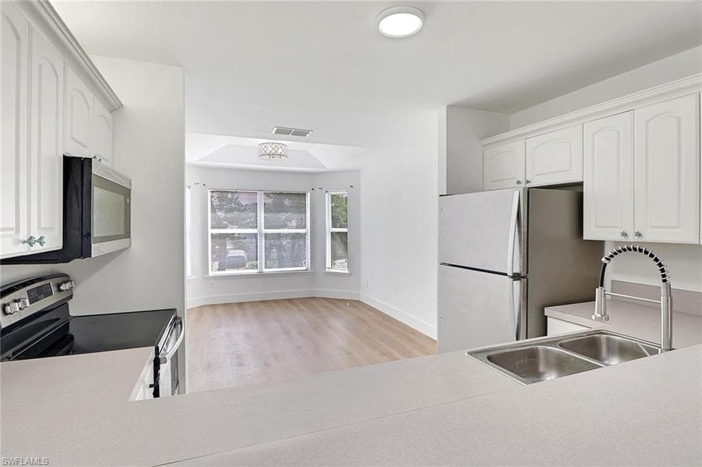 3659 Riviera CIR, BONITA SPRINGS FL 34134-3