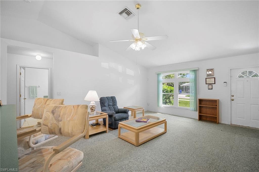 2932 Holly RD, FORT MYERS FL 33901-19