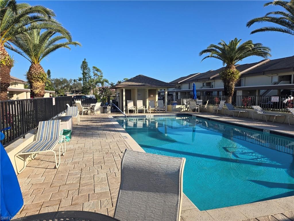 5790 Trailwinds DR # 111, FORT MYERS FL 33907-20