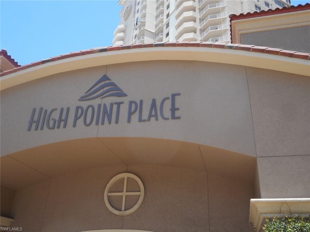 2080 W 1st ST # 304, FORT MYERS FL 33901-29