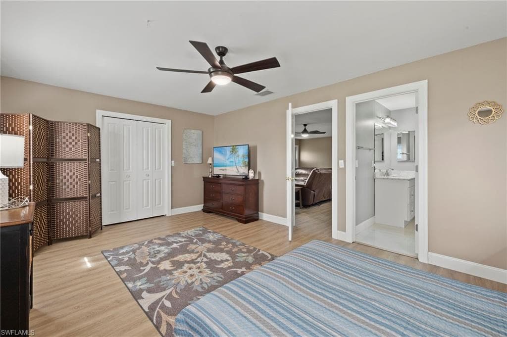 20821 Coconut DR, ESTERO FL 33928-17