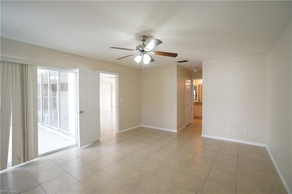 8397 Bahamas RD, FORT MYERS FL 33967-13