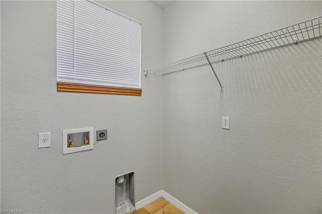 17577 Cherry Ridge LN, FORT MYERS FL 33967-34