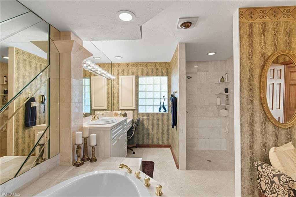 15532 Fiddlesticks BLVD, FORT MYERS FL 33912-25