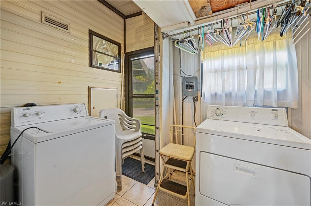 11791 Slipper Shell DR, FORT MYERS FL 33908-14