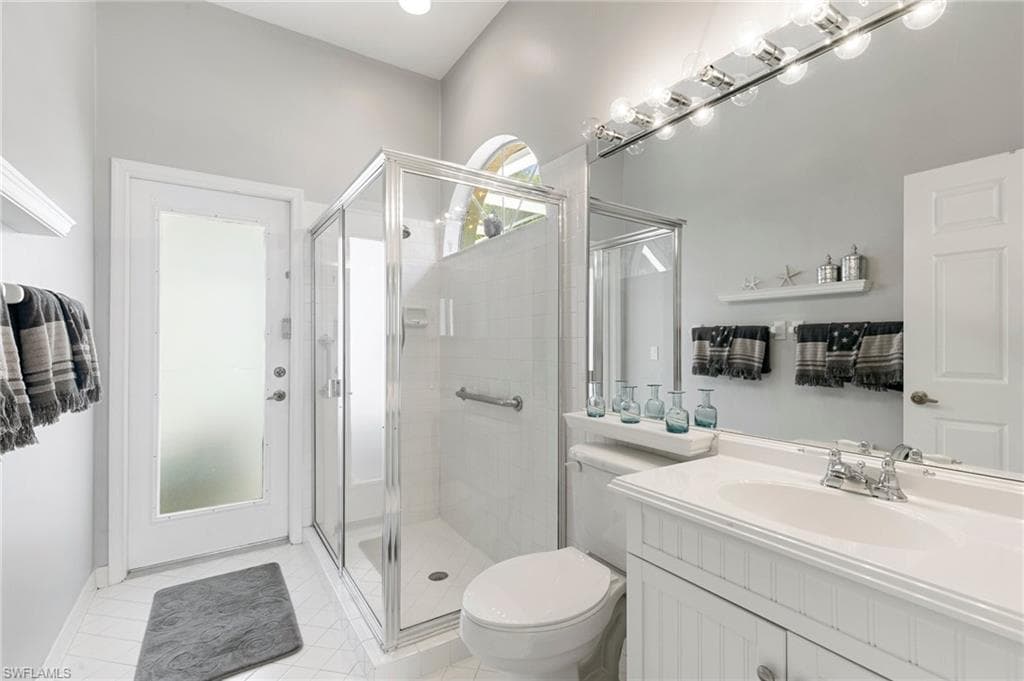 316 Lambton LN, NAPLES FL 34104-21